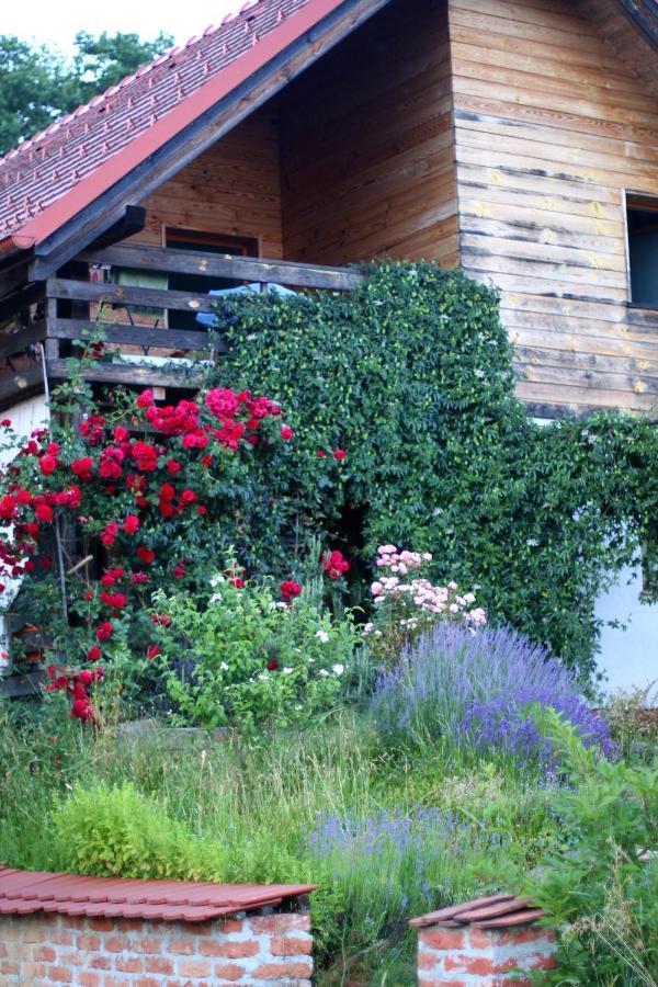 Holiday Home Trnavsko Bogojina Eksteriør bilde
